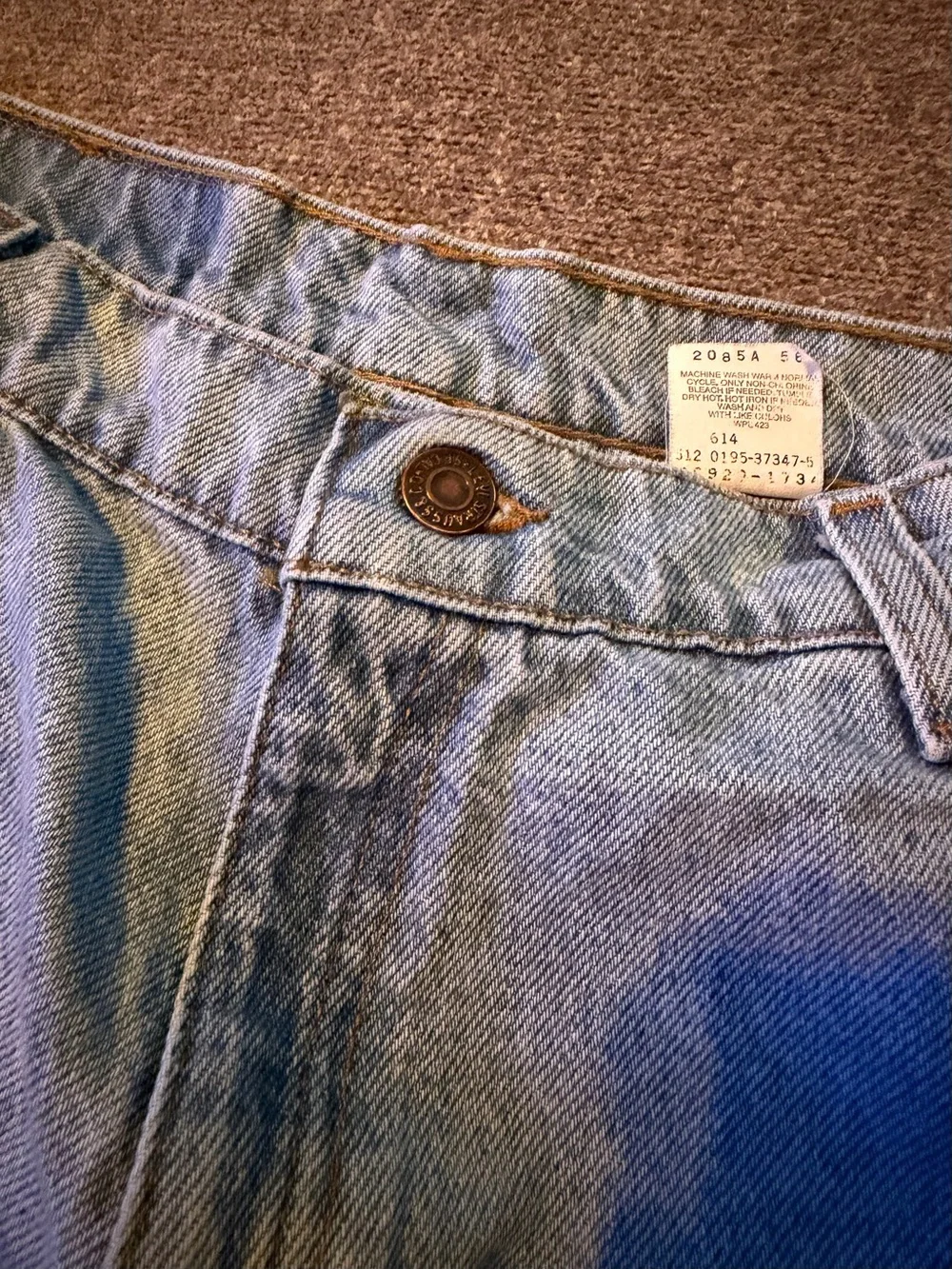 Vintage Levi 920 Regular Fit Jean Shorts Orange Tab